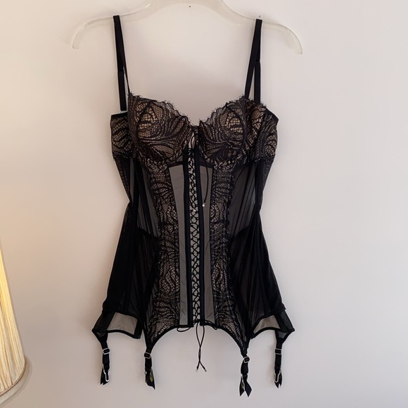 36C Laced VS Sheer Corset Long Victoria’s Secret Boning Eyelash Lace Mesh Garter - Picture 1 of 16